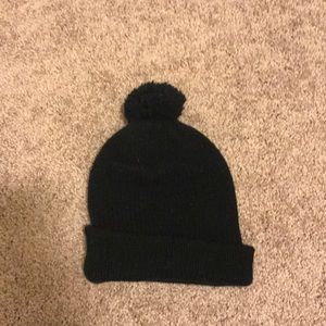 Black Pom Pom Beanie